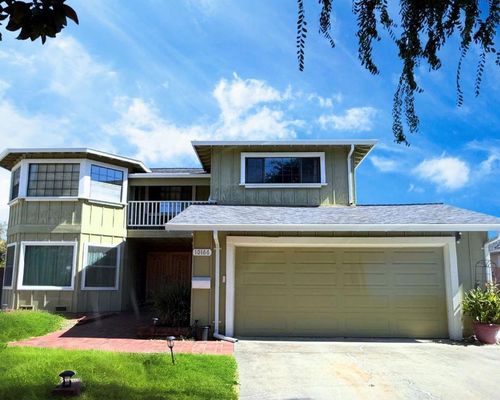 10166 Mclaren Pl, Cupertino, CA, 95014-2335 | Card Image