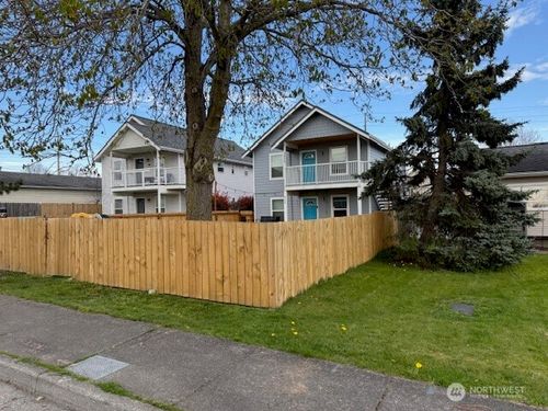 2424 Orleans St, Bellingham, WA, 98229-4638 | Card Image