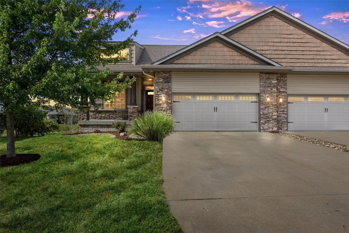 Copper Mountain Dr, North Liberty, IA 52317