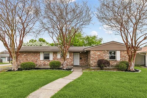 3913 Purdue Dr, Metairie, LA, 70003-1440 | Card Image