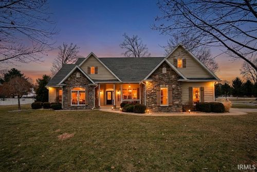 1731 Tall Oaks Dr, Kokomo, IN, 46901-7708 | Card Image