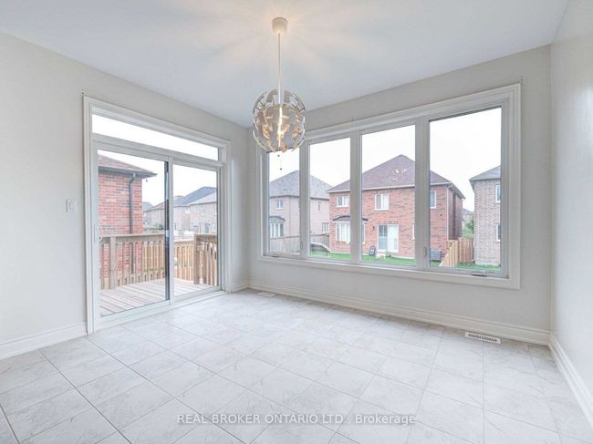 20 Dunley Cres, House other with 4 bedrooms, 4 bathrooms and 2 parking in Brampton ON | Image 9