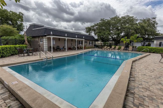 4 - 907 Sussex Close, Condo with 2 bedrooms, 2 bathrooms and null parking in ORLANDO FL | Image 25