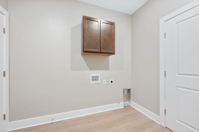 9133 E Chris Ct, Home with 3 bedrooms, 2 bathrooms and null parking in Bel Aire KS | Image 16