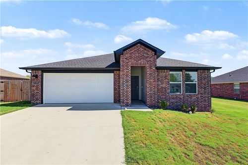 3125 Rooster Street, Siloam Springs, AR, 72761 | Card Image