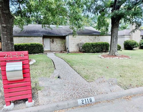 2118 Briarcrest Dr, Houston, TX, 77077-5331 | Card Image