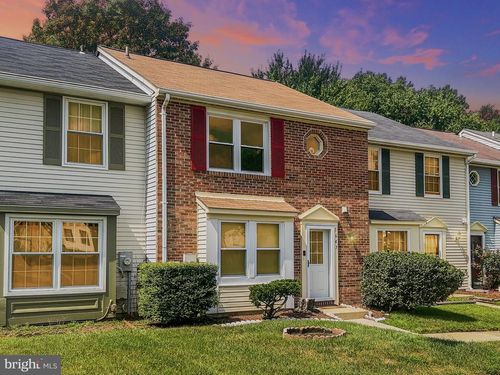1647 Forest Park Dr, DISTRICT HEIGHTS, MD, 20747-2614 | Card Image