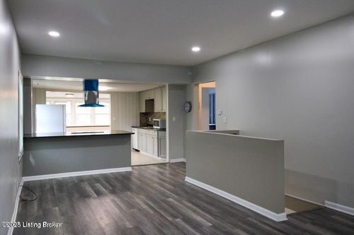 4608 Cliff Ave, Louisville, KY, 40215-2419 | Card Image