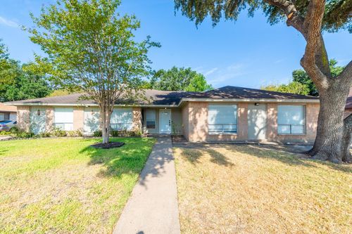 3323 Silverside Dr, Katy, TX, 77449-3915 | Card Image
