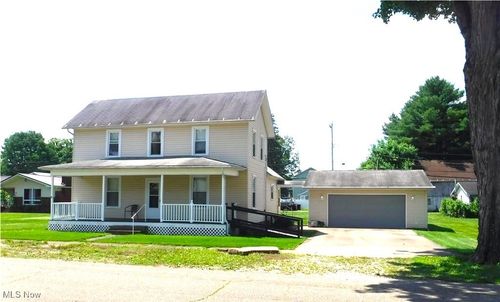 213 Cherry St, Warsaw, OH, 43844-9352 | Card Image