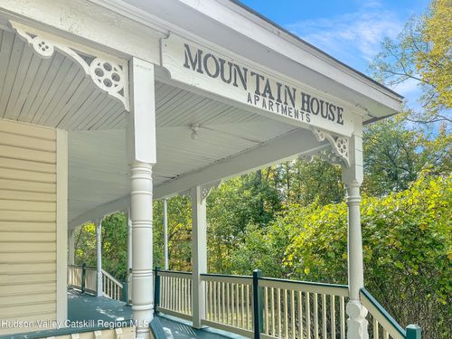 apt-5-72 Meads Mountain Rd, Woodstock, NY, 12498-3011 | Card Image