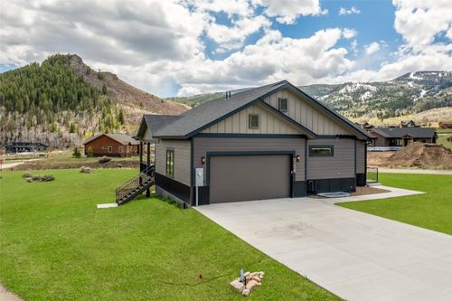 23430 Postrider Trl, Oak Creek, CO, 80467-8519 | Card Image