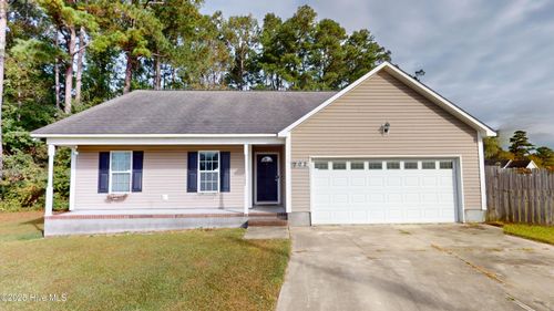 202 Wagon Ct, Richlands, NC, 28574-8430 | Card Image