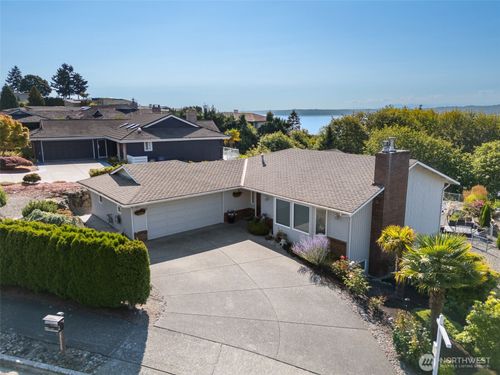 28529 10th Ave S, Federal Way, WA, 98003-3138 | Card Image