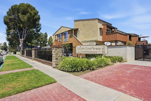 131-1001 131 W Stevens, Santa Ana, CA, 92707 | Card Image