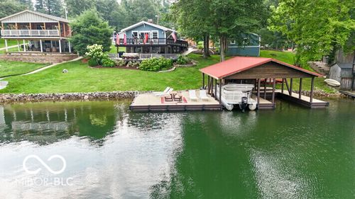 7074 Raccoon Dr, Nineveh, IN, 46164-9618 | Card Image