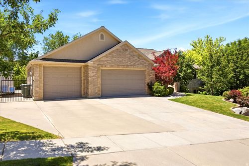 1561 E Lakeview Way S, Ogden, UT, 84403 | Card Image