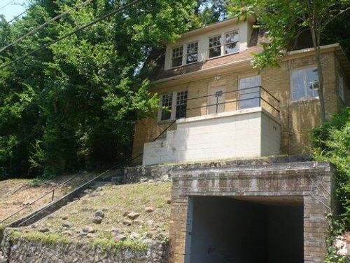 335 Tremont St, Chattanooga, TN, 37405-4148 | Card Image