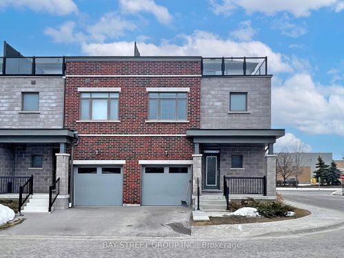 2 Longshore Way, Whitby, ON, L1N0M1 | Card Image