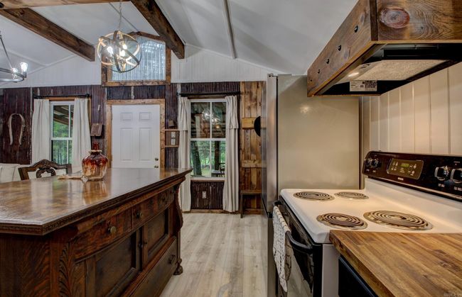 164 Roxie Ln, House other with 3 bedrooms, 2 bathrooms and null parking in Greers Ferry AR | Image 21