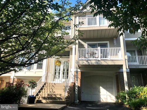 15628 Montview Dr, DUMFRIES, VA, 22025-1300 | Card Image