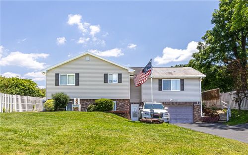 222 Dewitt Ave, Connellsville, PA, 15425 | Card Image