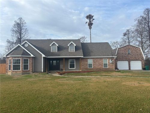 32471 Carolyn Dr, Paulina, LA, 70763-2135 | Card Image