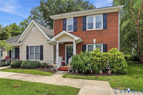 8-299 Robinson St, Ashland, VA, 23005-2044 | Card Image