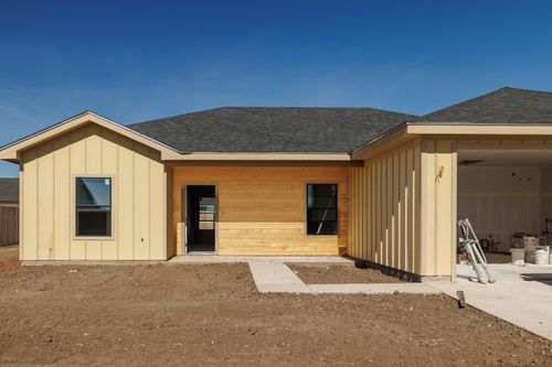 900 Benelli, Clyde, TX, 79510 | Card Image