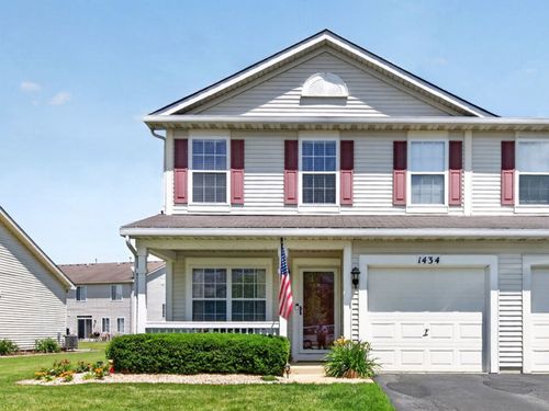 1434 Plantain Dr, Minooka, IL, 60447-8210 | Card Image