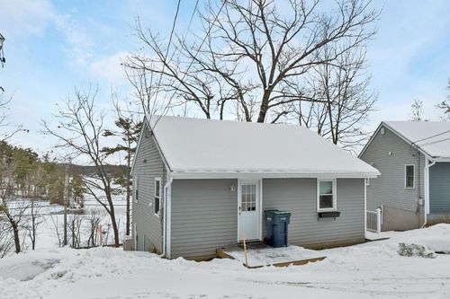 6 Winnisquam Shrs, Tilton, NH, 03276-5903 | Card Image