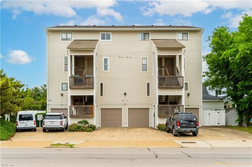 h-1600 E Ocean View Ave, Norfolk, VA, 23503-2441 | Card Image