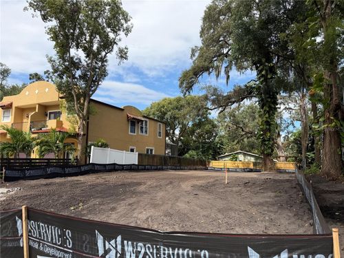 1105 Elmwood St, ORLANDO, FL, 32801-4034 | Card Image