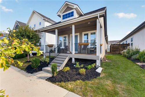 23507 E 11th Street S, Blue Springs, MO, 64056 | Card Image