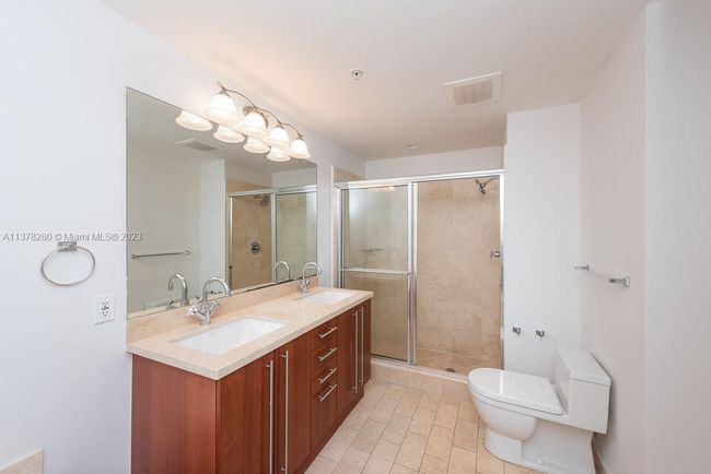 2303-S - 79 Sw 12 Th St, Condo with 2 bedrooms, 2 bathrooms and null parking in Miami FL | Image 5