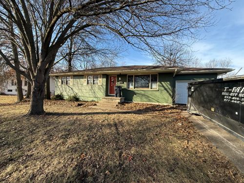 211 Loch Ln, COLUMBIA, MO, 65203-1349 | Card Image