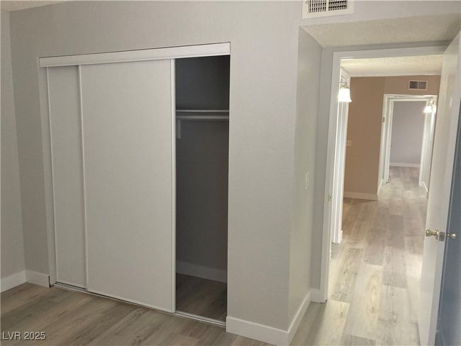 UNIT-2118 - 3151 Soaring Gulls Dr, Condo with 3 bedrooms, 2 bathrooms and null parking in Las Vegas NV | Image 21