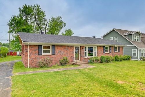 2810 Paden Dr, Nashville, TN, 37206 | Card Image