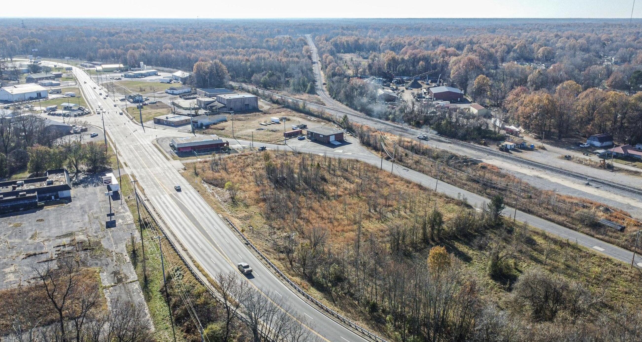 Land in Paducah 3