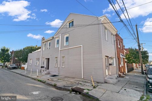 2724 Ash St, PHILADELPHIA, PA, 19137-2135 | Card Image