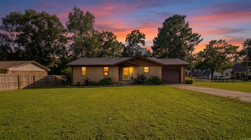 4 Amanda Dr, Southside, AR, 72501-8001 | Card Image