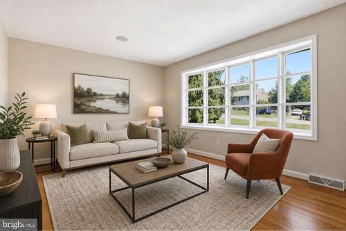 5912 Watson Ln, FREDERICKSBURG, VA, 22407-6756 | Card Image
