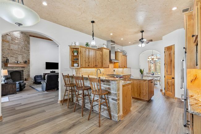712 S Sugartree Dr, House other with 3 bedrooms, 2 bathrooms and null parking in Lipan TX | Image 11