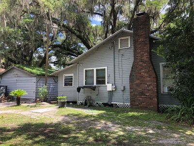 12257 Se 135th Avenue, House other with 2 bedrooms, 1 bathrooms and null parking in Ocklawaha FL | Image 3