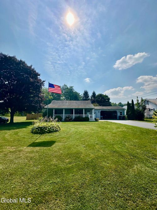 180 Main St, Schoharie, NY, 12157-2105 | Card Image