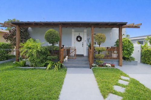 2314 Sw 60 Avenue, Miami, FL, 33155 | Card Image