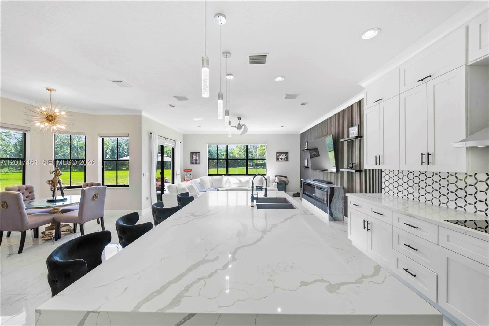 Residential in Miramar 4