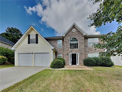 3755 Renfroe Ave, Douglasville, GA, 30135-7735 | Card Image