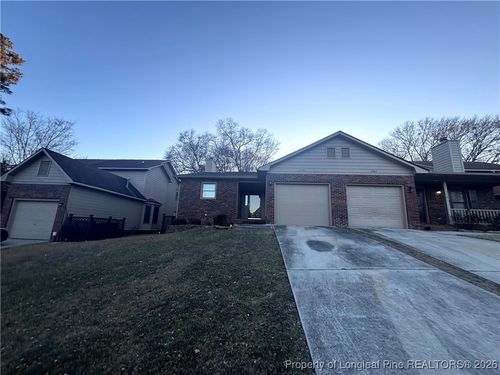 2585 Gotts Ln, Fayetteville, NC, 28306-2676 | Card Image