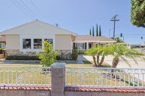 5282 Richmond Ave, Garden Grove, CA, 92845-1943 | Card Image
